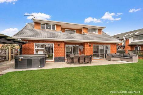 Photo of property in 12 Logan Place, Blenheim, 7201