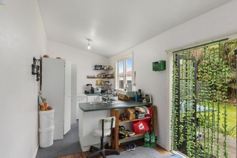 Photo of property in 52 Victoria Street, Petone, Lower Hutt, 5012