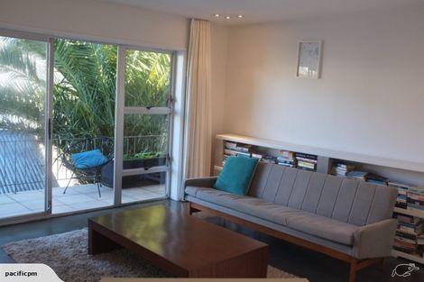 Photo of property in 4/45 Reimers Avenue, Mount Eden, Auckland, 1024