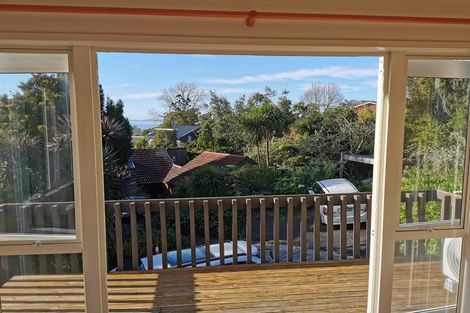 Photo of property in 46 Cheriton Road, Mellons Bay, Auckland, 2014