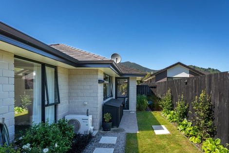 Photo of property in 18 Discovery Way, Waikawa, Picton, 7220