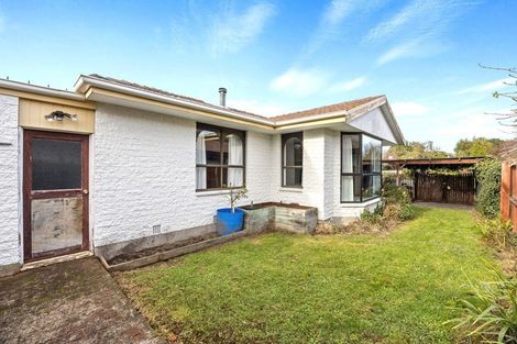 Photo of property in 1/12 Camrose Place, Ilam, Christchurch, 8041