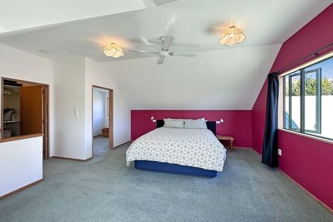 Photo of property in 20 Ahuriri Drive, Omarama, 9412