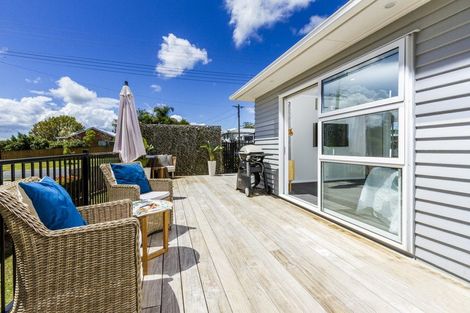 Photo of property in 16 Tapu Road, Huapai, Kumeu, 0810