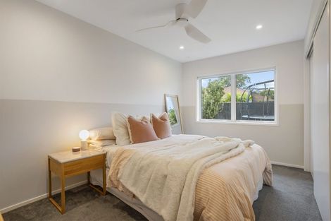 Photo of property in 27 Maygrove Drive, Orewa, 0931