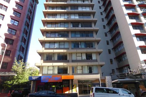 Photo of property in Terrace Tower Apartments, 13d/126 The Terrace, Wellington Central, Wellington, 6011