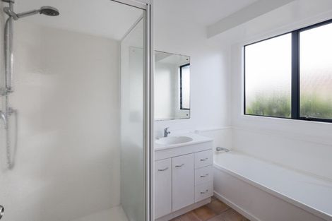 Photo of property in 11 Tranmere Road, Fairfield, Hamilton, 3214