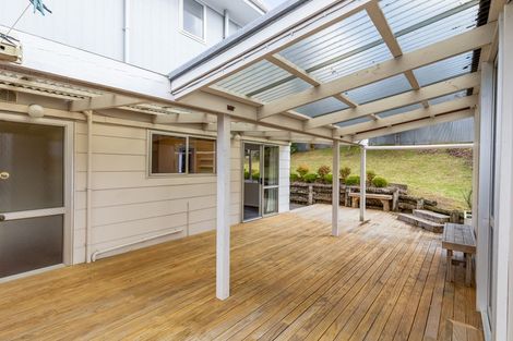 Photo of property in 68 Kohekohe Street, New Lynn, Auckland, 0600