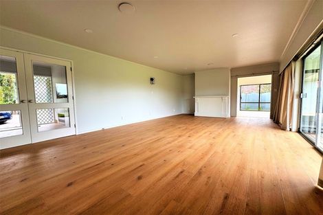 Photo of property in 8 Terrylyn Drive, Hillcrest, Auckland, 0627