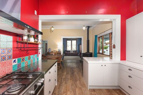 Photo of property in 44 Mcgreevy Street, Waipawa, 4210