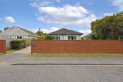 Photo of property in 4 Pamir Street, Mairehau, Christchurch, 8052