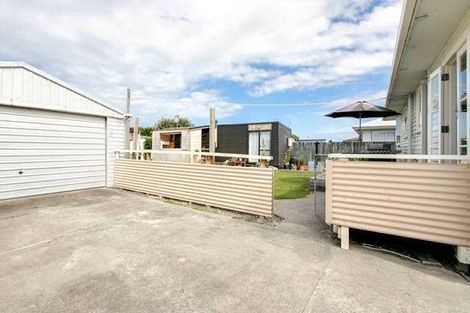 Photo of property in 7 Merton Crescent, Pirimai, Napier, 4112
