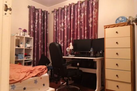 Photo of property in 1 Wisteria Way, Mairangi Bay, Auckland, 0630