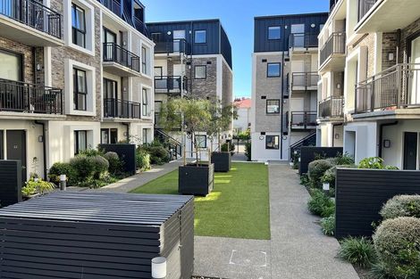 Photo of property in 2/11e Newtown Avenue, Newtown, Wellington, 6021