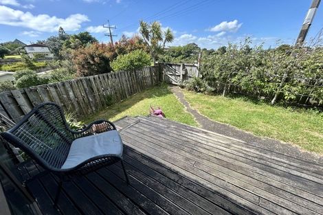 Photo of property in 9 Point Street, Raglan, 3225