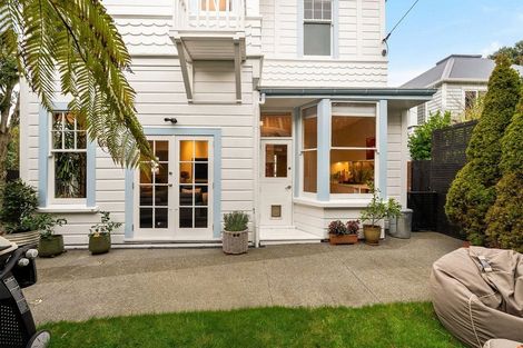 Photo of property in 57 Bolton Street, Kelburn, Wellington, 6012