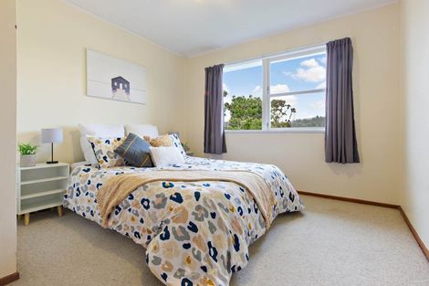 Photo of property in 28 Hilling Street, Titirangi, Auckland, 0604