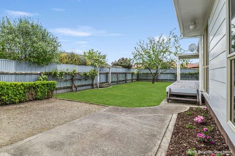 Photo of property in 3 Kirkcaldie Grove, Levin, 5510