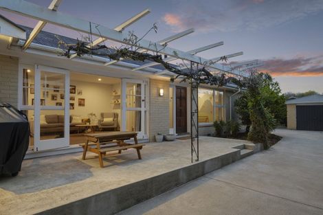 Photo of property in 297 Waimairi Road, Ilam, Christchurch, 8041