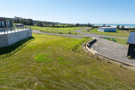 Photo of property in 3 Knoyle Road, Riversdale Beach, Masterton, 5872