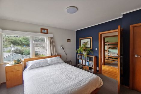 Photo of property in 67 Townsend Road, Miramar, Wellington, 6022