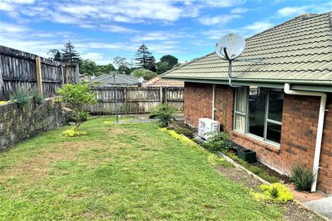 Photo of property in 12 Cretian Crescent, Henderson, Auckland, 0612