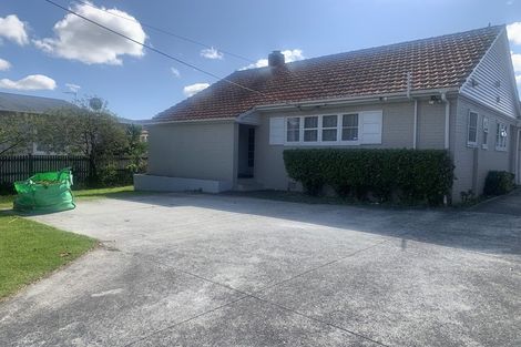 Photo of property in 10 Tyburnia Avenue, Mount Albert, Auckland, 1025