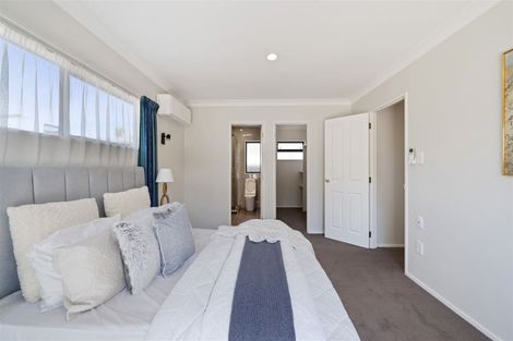 Photo of property in 40 Longford Park Drive, Takanini, 2112