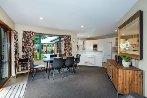 Photo of property in 9 Blue Gum Place, New Brighton, Christchurch, 8083