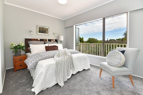 Photo of property in 2/2 Orewa Street, Torbay, Auckland, 0630
