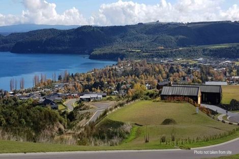 Photo of property in 29 Locheagles Rise, Kinloch, Taupo, 3377