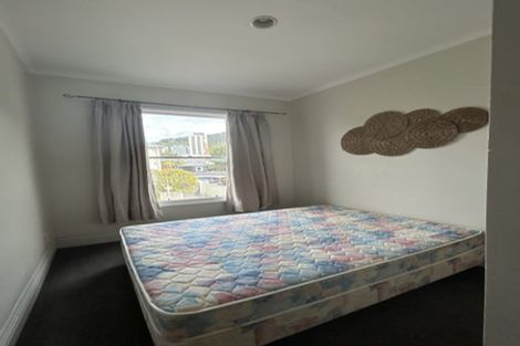Photo of property in 1/10 Hobson Crescent, Thorndon, Wellington, 6011