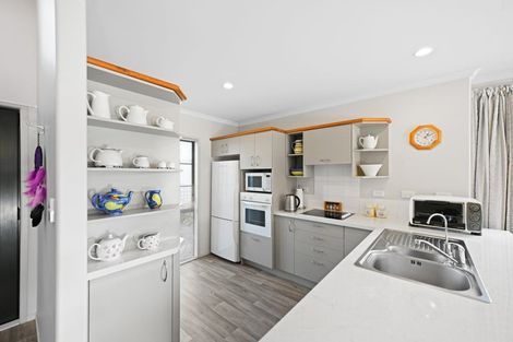 Photo of property in Bramley Gardens, 48/3 Turnbury Court, Rototuna, Hamilton, 3210