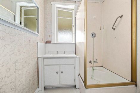 Photo of property in 34 Marsack Road, Taumarunui, 3992