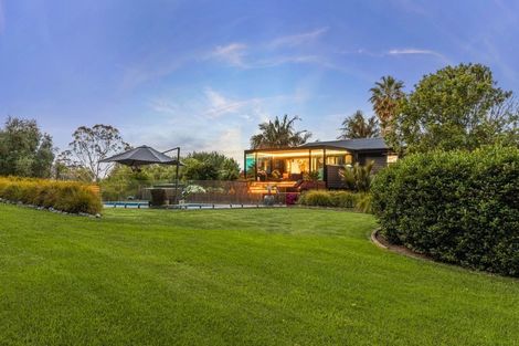 Photo of property in 1079 Kahikatea Flat Road, Waitoki, Kaukapakapa, 0871