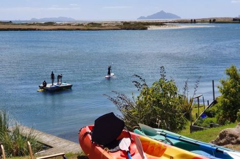 Photo of property in 281 Cove Road, Waipu, 0582