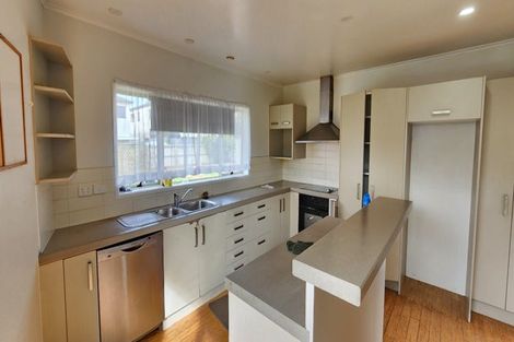 Photo of property in 34 Regent Street, Papatoetoe, Auckland, 2025