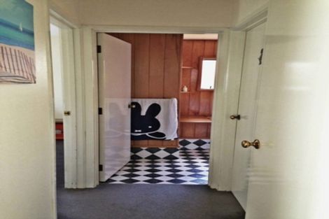 Photo of property in 87 Hillsborough Road, Hillsborough, Auckland, 1042
