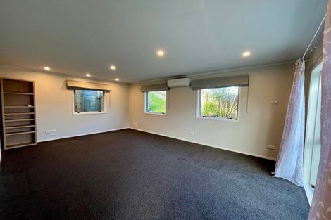 Photo of property in 632 Whangaparaoa Road, Stanmore Bay, Whangaparaoa, 0932
