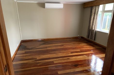 Photo of property in 28 Hammond Street, Bulls, 4818