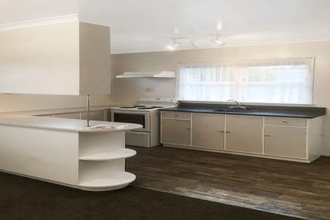 Photo of property in 3 Selwyn Street, Levin, 5510