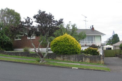 Photo of property in 43 Riverhills Avenue, Pakuranga Heights, Auckland, 2010
