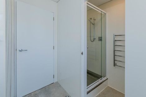 Photo of property in 6b Whitmore Grove, Waikanae Beach, Waikanae, 5036