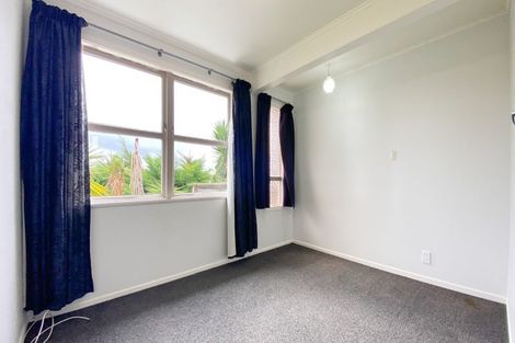 Photo of property in 22a Tramway Road, Beach Haven, Auckland, 0626