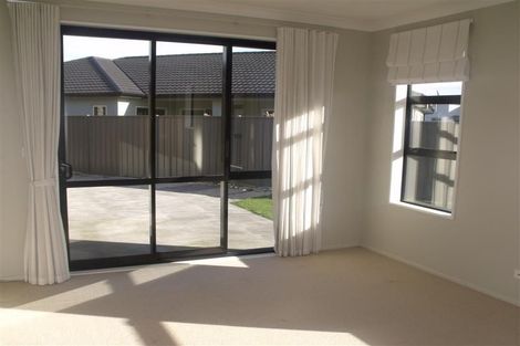 Photo of property in 12 Pukaki Place, Poraiti, Napier, 4112