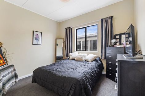 Photo of property in 348 Carrington Street, Vogeltown, New Plymouth, 4310