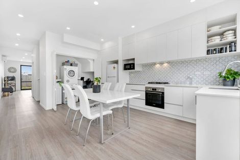 Photo of property in 36 Karoro Road, Flat Bush, Auckland, 2019