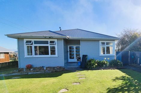 Photo of property in 5 Clifden Highway, Tuatapere, 9620