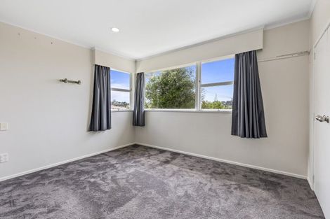 Photo of property in 65 Sycamore Drive, Sunnynook, Auckland, 0620
