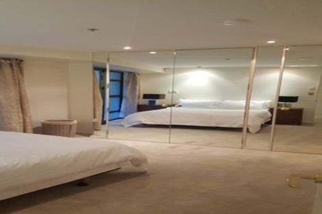 Photo of property in 4/318 Oriental Parade, Oriental Bay, Wellington, 6011